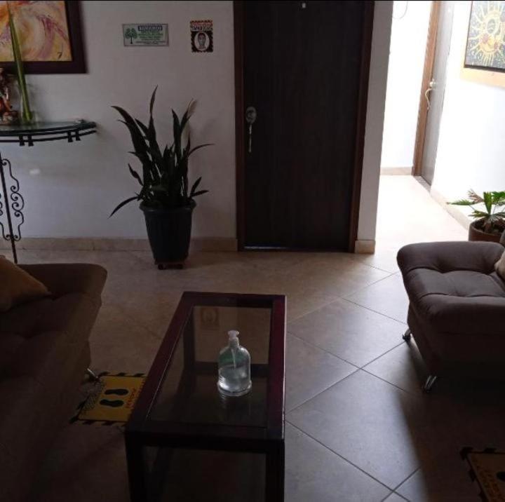 Gemas San Joaquin 1 Hotell Medellín Exteriör bild