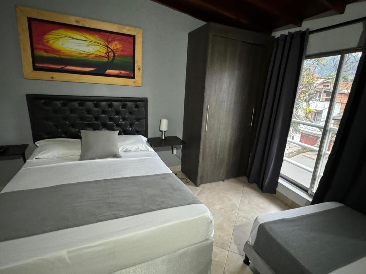 Gemas San Joaquin 1 Hotell Medellín Exteriör bild