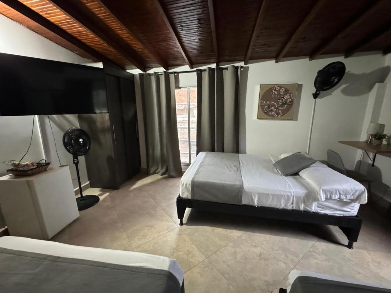 Gemas San Joaquin 1 Hotell Medellín Exteriör bild